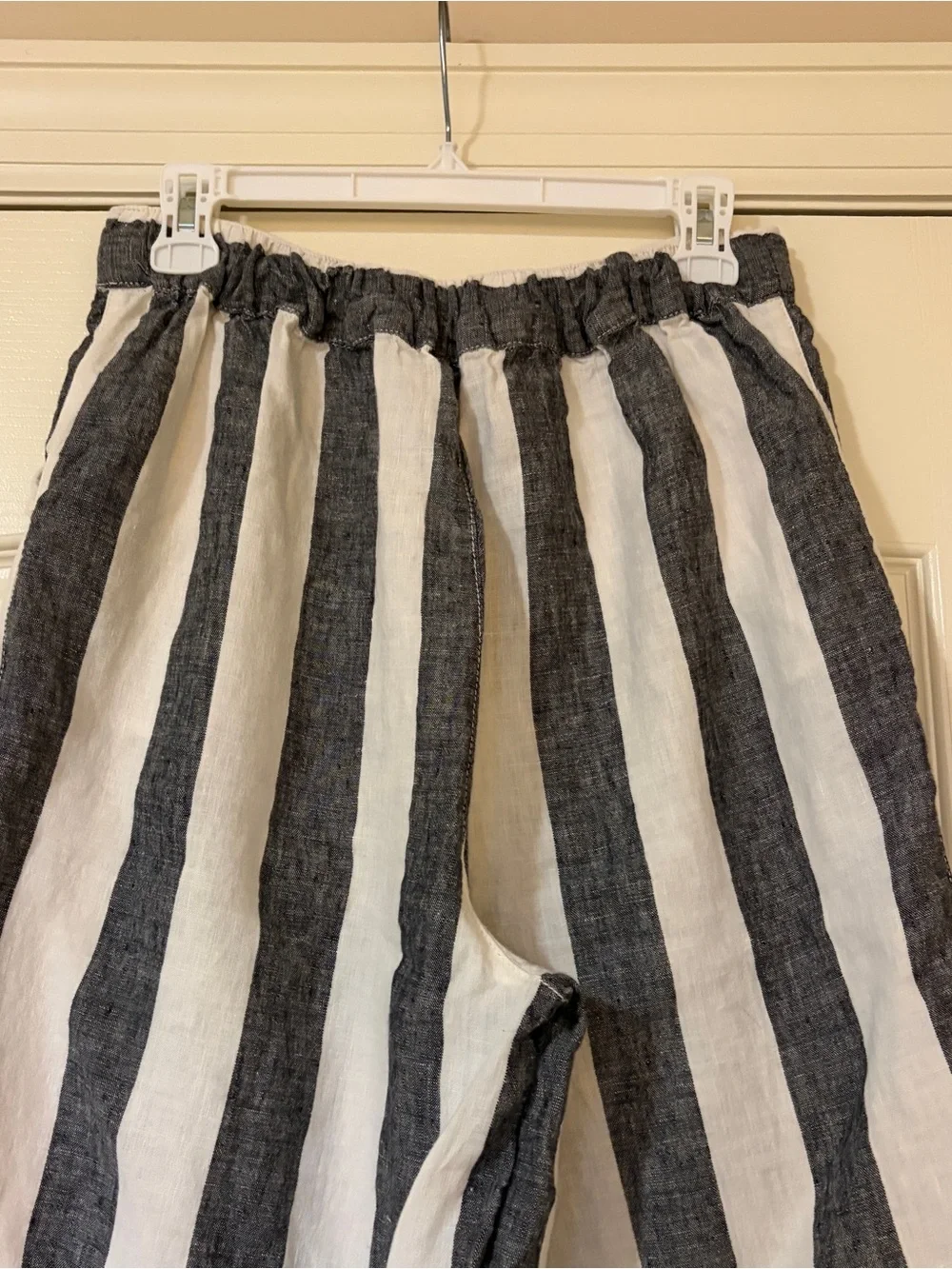 Christian Siriano Black and White Striped Linen Pants - Picture 4 of 9